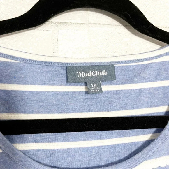 Modcloth Blue & White Scalloped Tank Top Women's Plus Size 1X - Picture 5 of 7